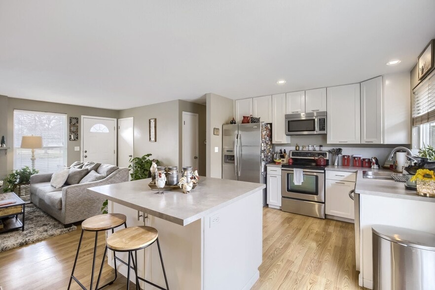 Building Photo - 2824 Worthington Ave