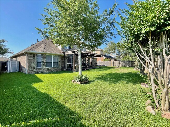 Building Photo - 26127 Ashland Hollow Ln