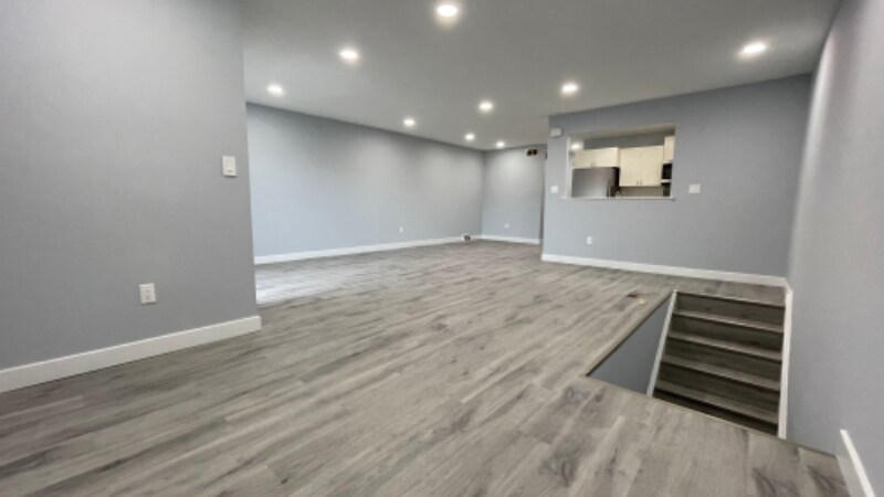 Building Photo - 9144 Ellie Dr