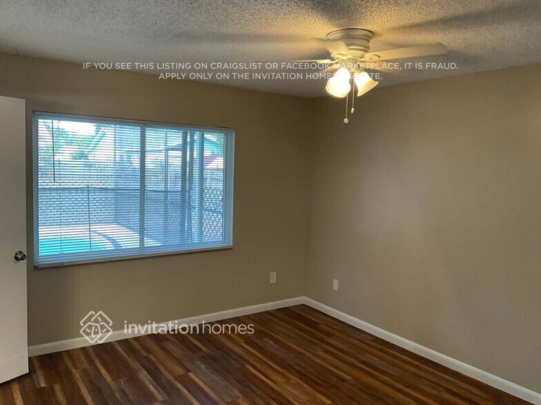 Building Photo - 12810 129th Terrace N