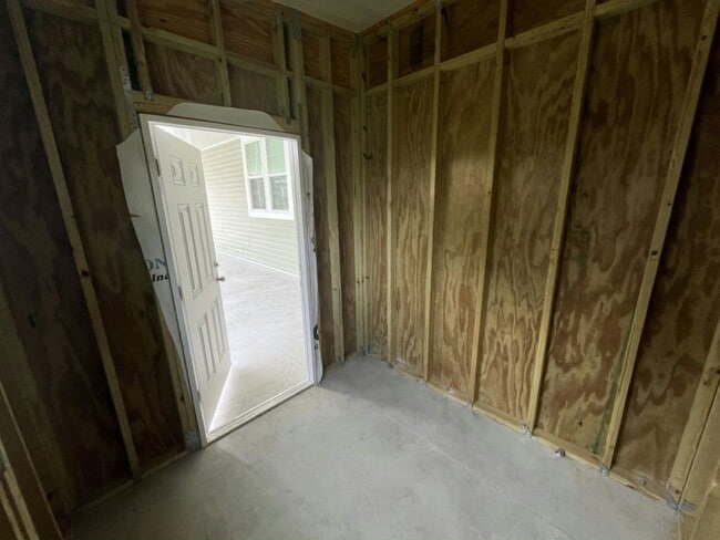 Building Photo - 311 Lighthouse Way