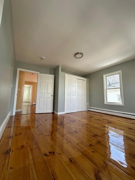 Building Photo - 80 5th Ave