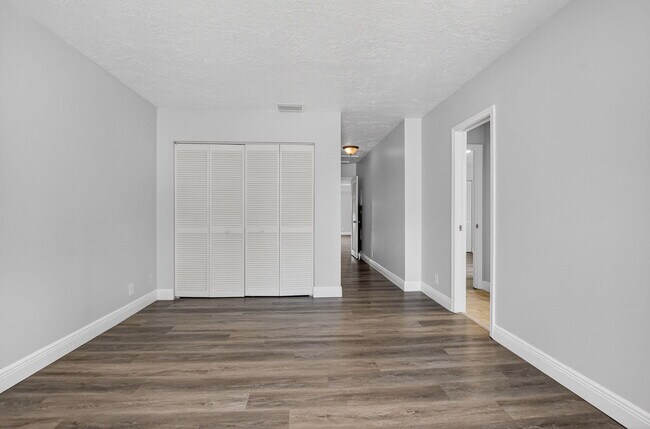 Building Photo - 22847 Ironwedge Dr