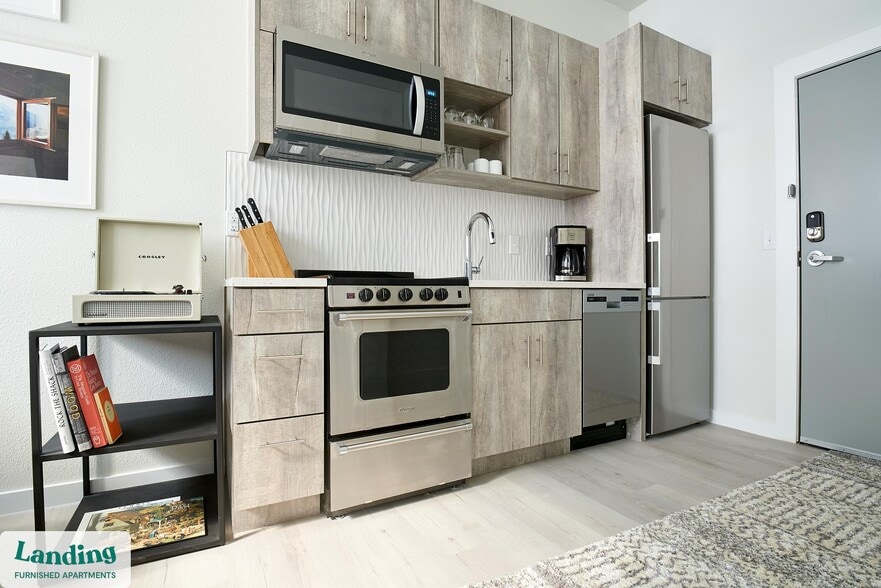 Building Photo - 3022 Zuni St