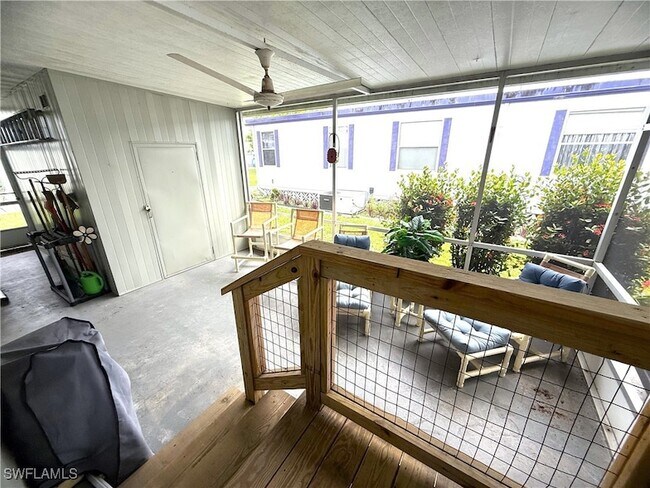 Building Photo - 455 Jacaramba Ct