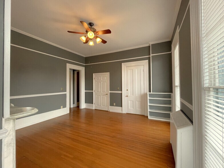 Living Room - 463 W Church St