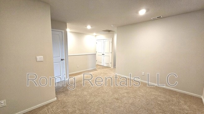 Building Photo - 17504 NW 10th Pl