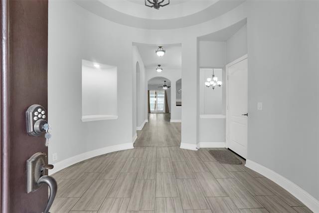 Building Photo - 2617 Tinsley Dr