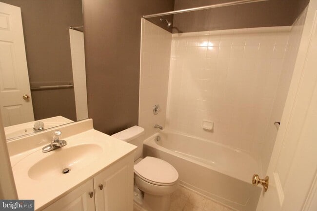 Building Photo - 20475 Greymont Terrace