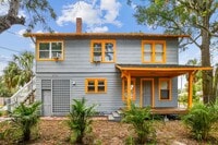 Building Photo - 1029 1/2 12th Ave S.