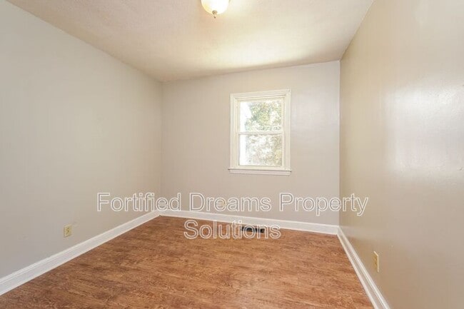 Building Photo - 1413 Fitch St