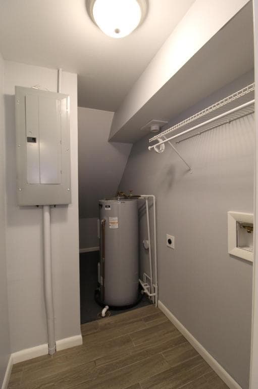 Building Photo - 708 N Main St