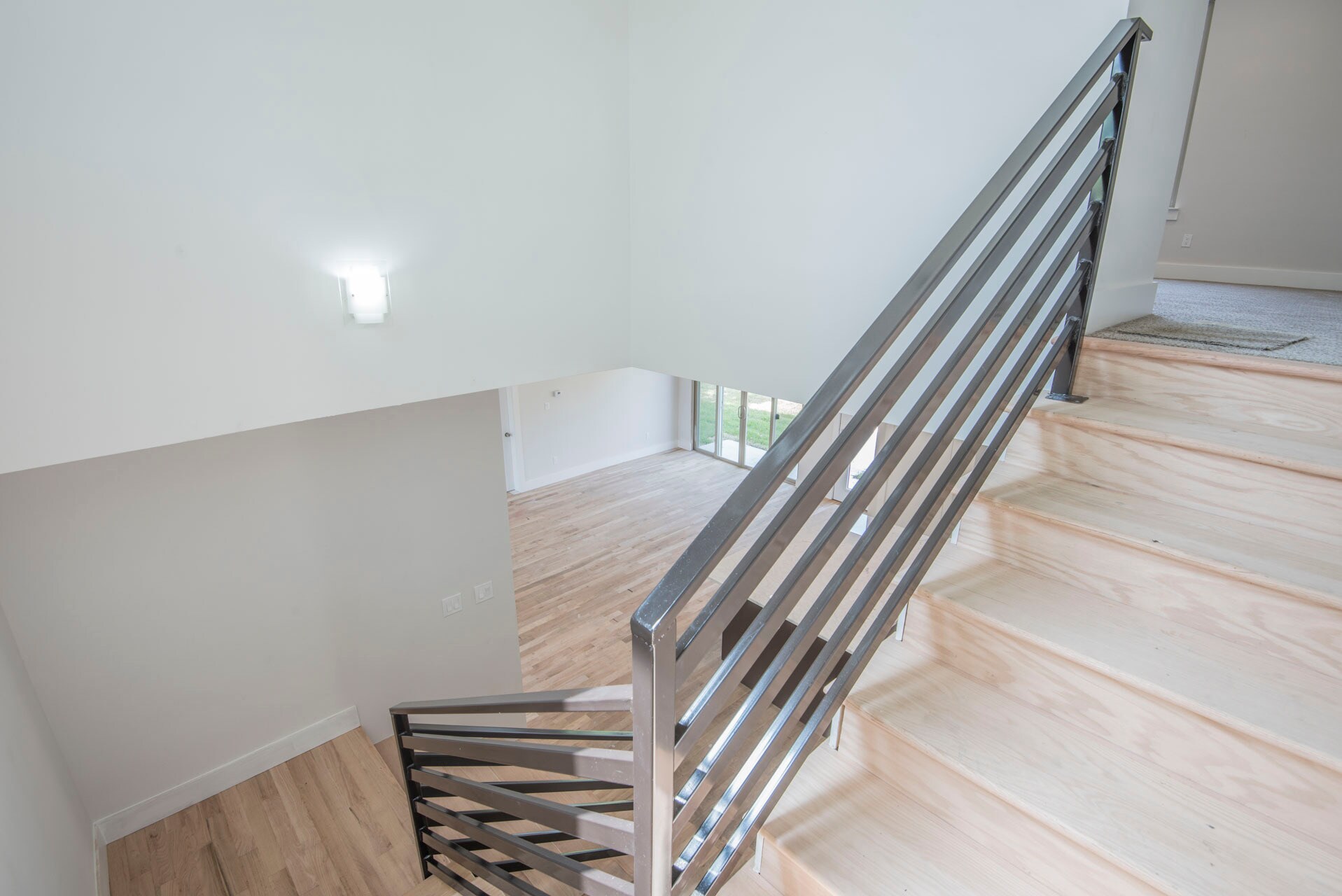 Building Photo - 8718 Boundbrook Ave