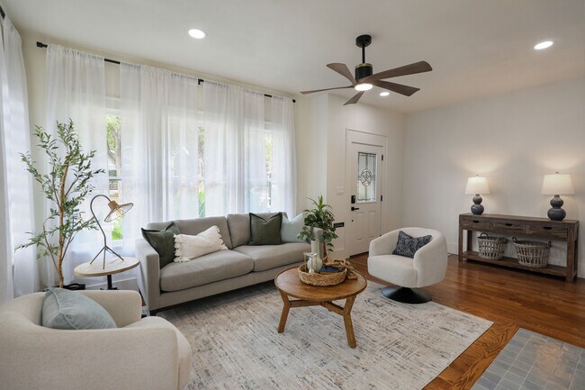 Building Photo - 1407 W Louisiana St