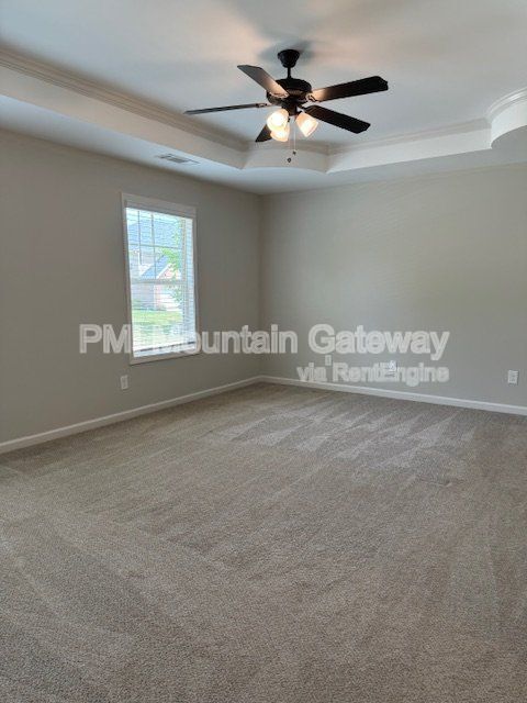 Building Photo - 30 Grand Oak Dr