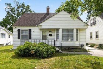 Building Photo - 20410 Five Pts St