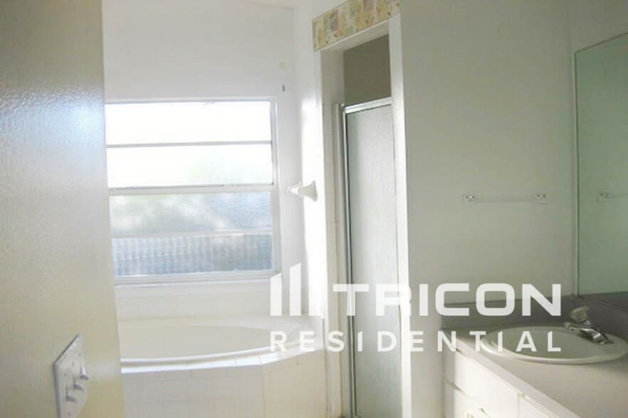 Building Photo - 1650 Callie Ct