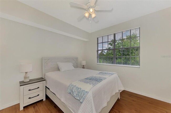 Building Photo - 5459 Bentgrass Dr