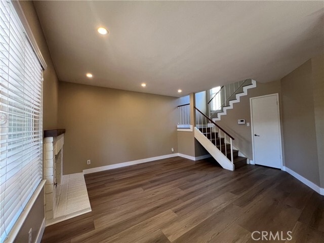 Building Photo - 9814 Ladera Ct