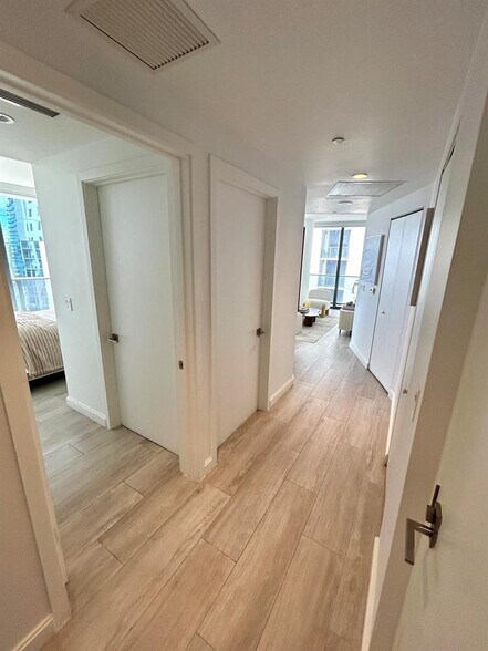 Building Photo - 55 SW 9th St