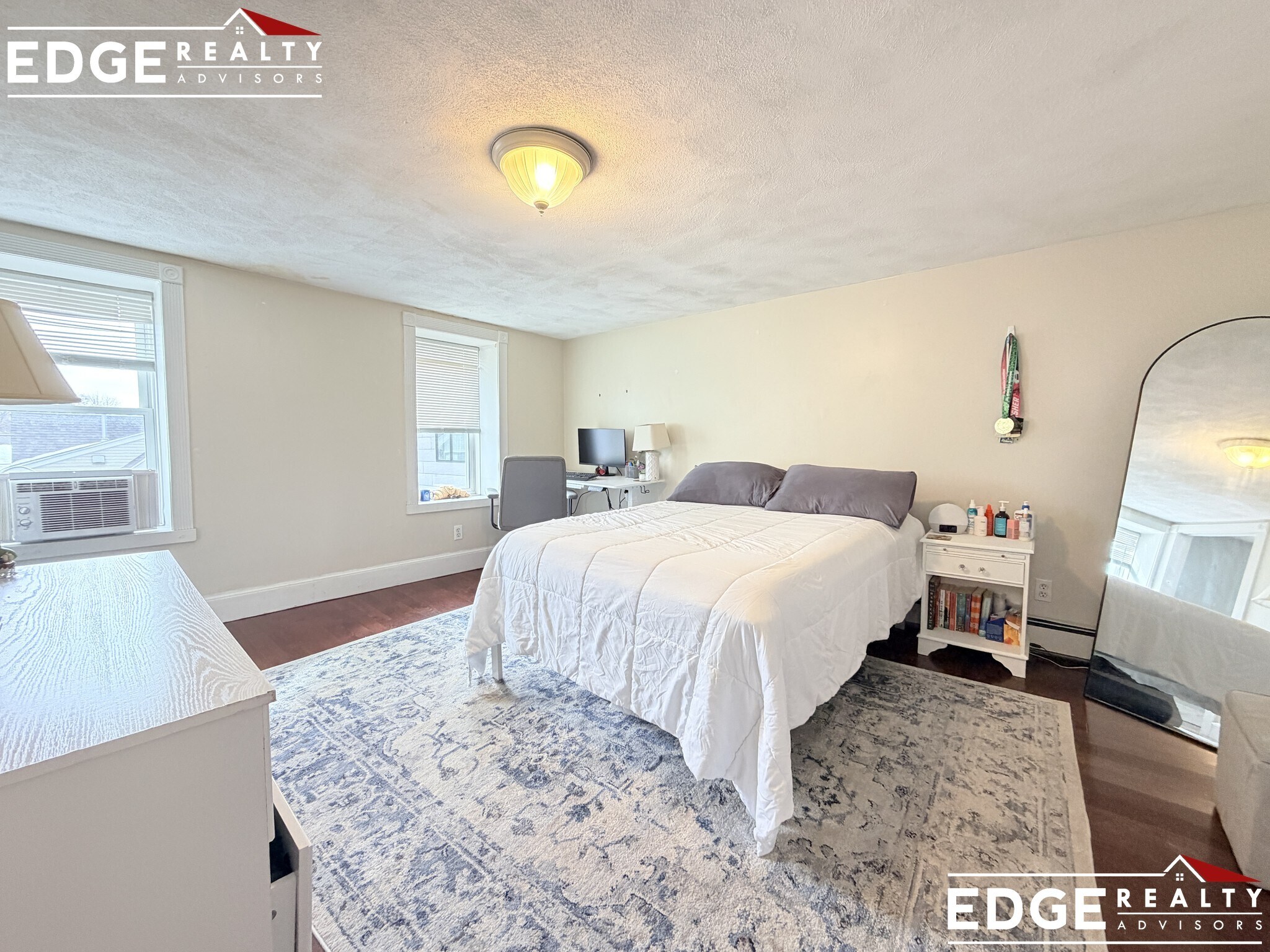 Building Photo - 7 Cottage St