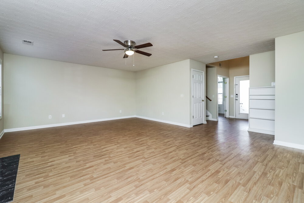 Building Photo - 300 Kentshire Pl NW