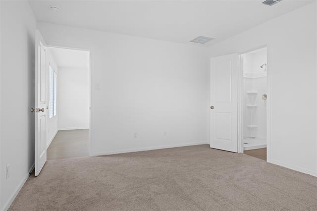 Building Photo - 2020 Belgian Dr