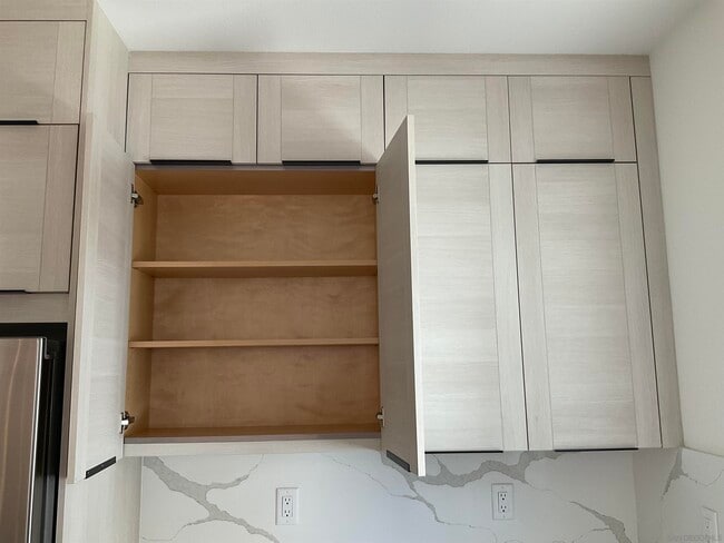 Building Photo - 2636 Everly Dr