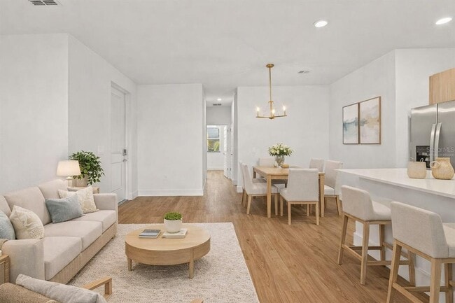 Building Photo - 14526 Stellar Pl