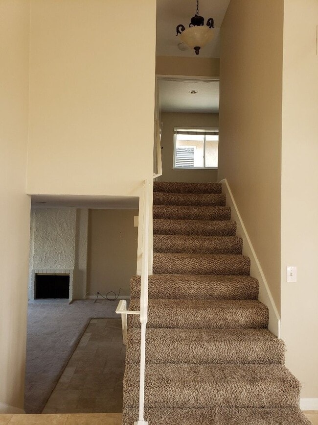 Building Photo - Westminster - Lovely 4 Bedroom 2.5 Bath House for Lease