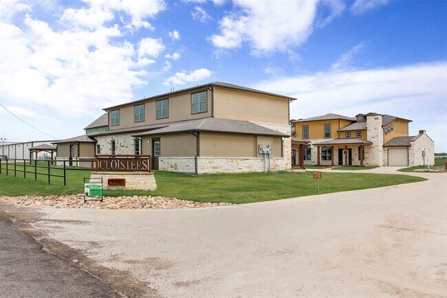 Building Photo - 104 Perch Dr