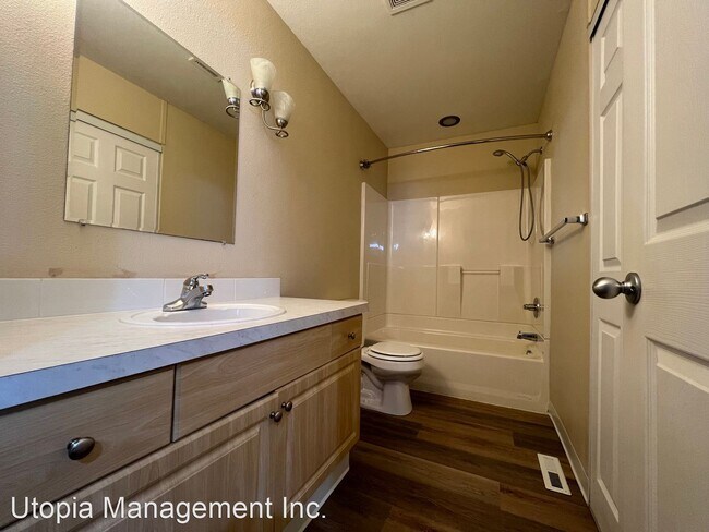 Building Photo - 3 br, 2 bath House - 4918 SW 9th Court