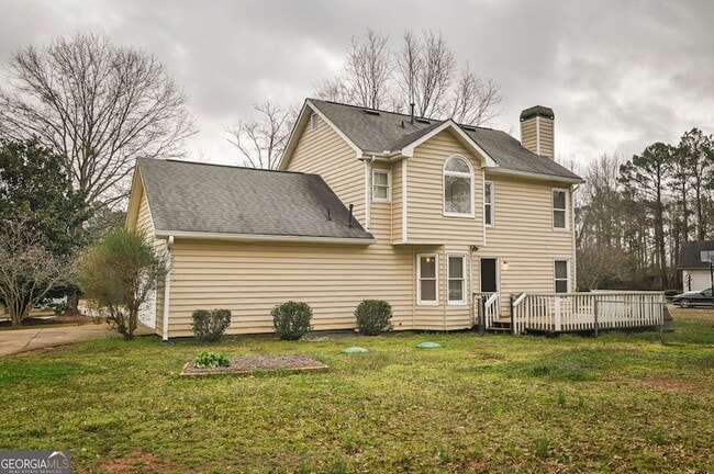 Building Photo - 105 N Oakland Cir