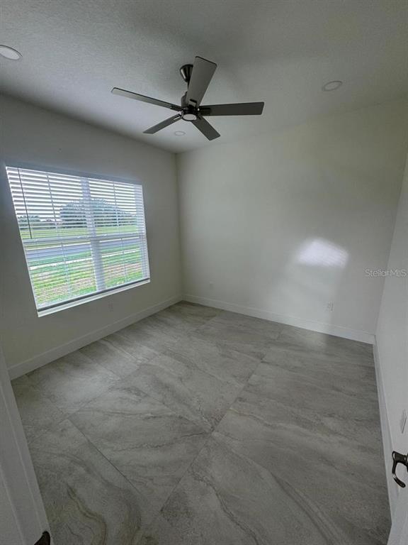 Building Photo - 267 Amaryllis Way