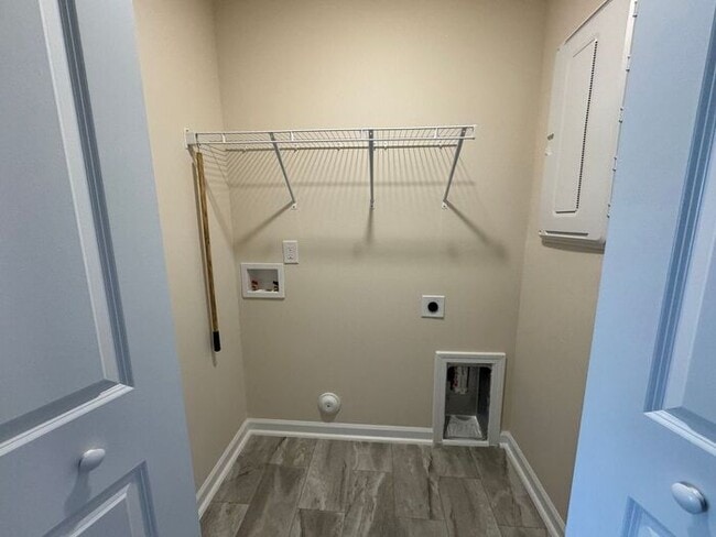 Building Photo - TH, Brand New Construction! Spacious Open Floor Plan, Upgrades throughout, Garage!