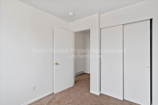 Building Photo - 4966 S 5100 W St