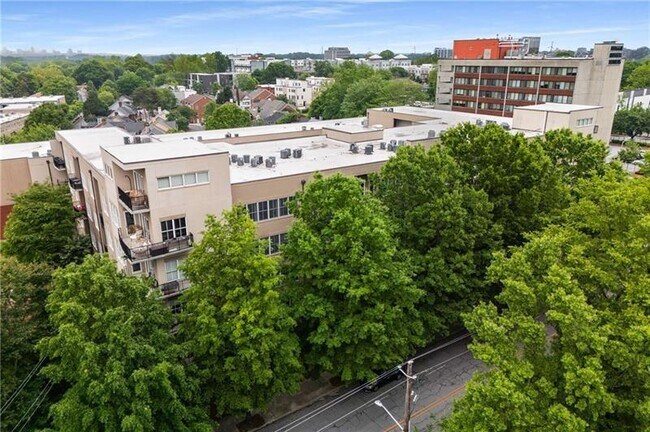 Building Photo - 384 Ralph McGill Blvd NE