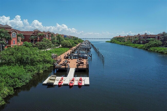 Building Photo - 2749 Via Cipriani