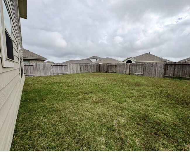 Building Photo - 101 Cullen St