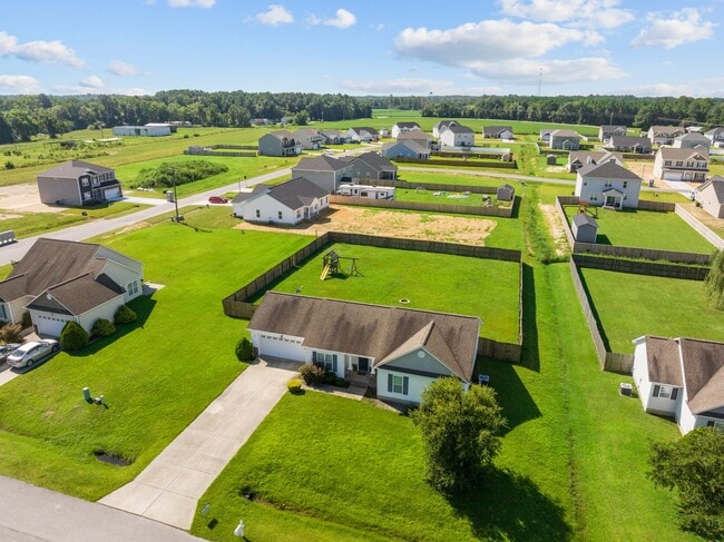 Building Photo - 103 Grist Mill Dr