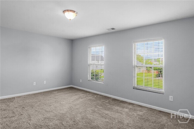 Building Photo - 307 Grasslands Dr