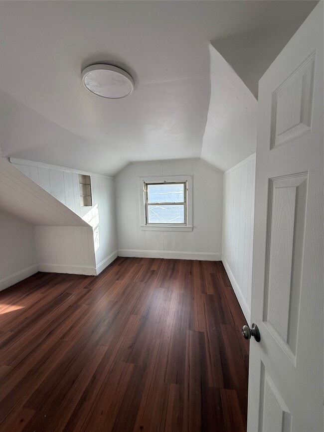 Building Photo - 71 Crocker Ave