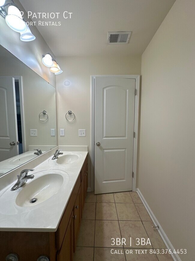 Building Photo - 132 Patriot Ct