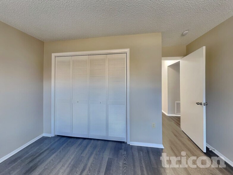 Building Photo - 13410 Shadberry Ln