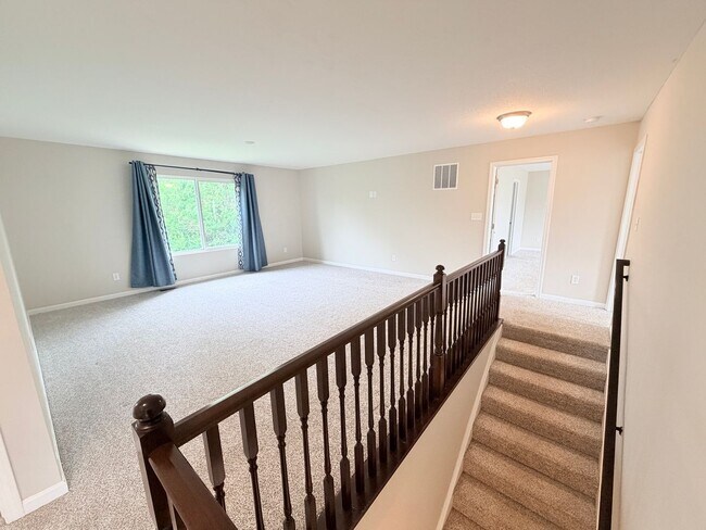 Building Photo - 1332 Horse Shoe Bnd