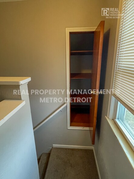 Building Photo - 25284 Stanford St