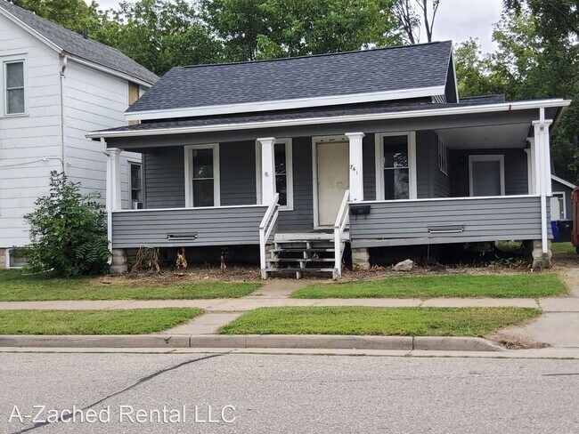 Primary Photo - 3 br, 1 bath House - 741 W Lawrence Street