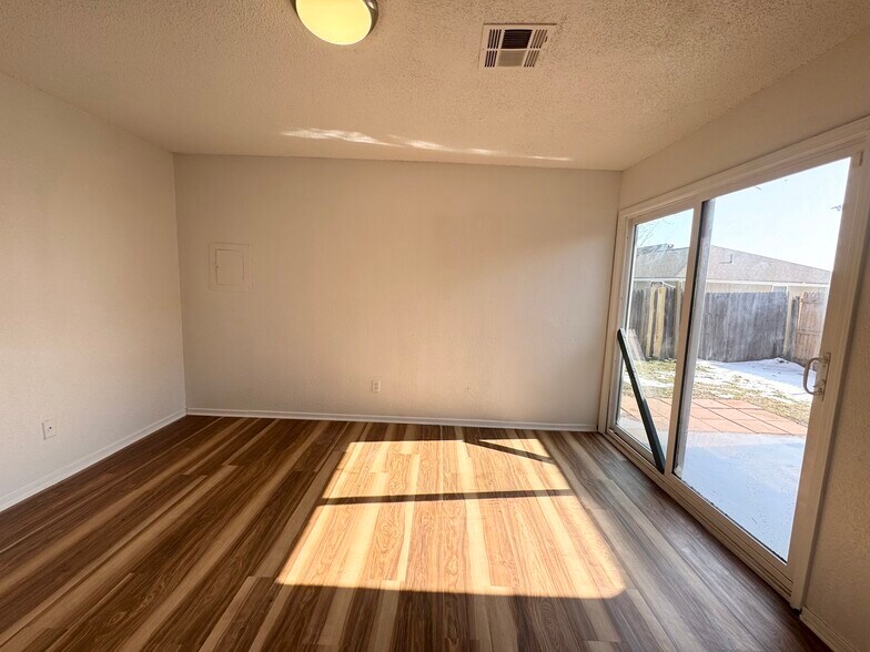 Building Photo - 339 NW 119th St