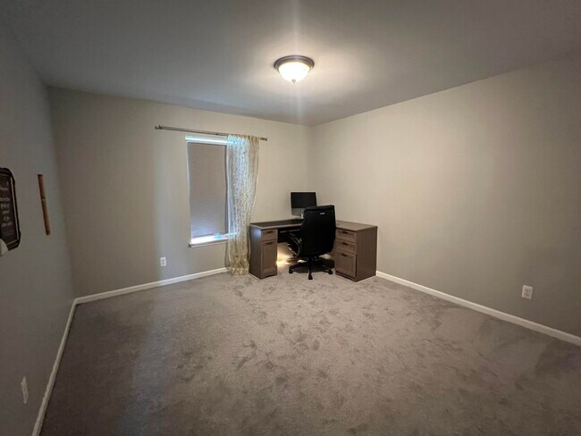 Building Photo - 24668 Thatcher Dr