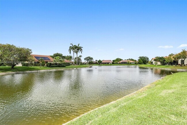 Building Photo - 10323 Hidden Springs Ct